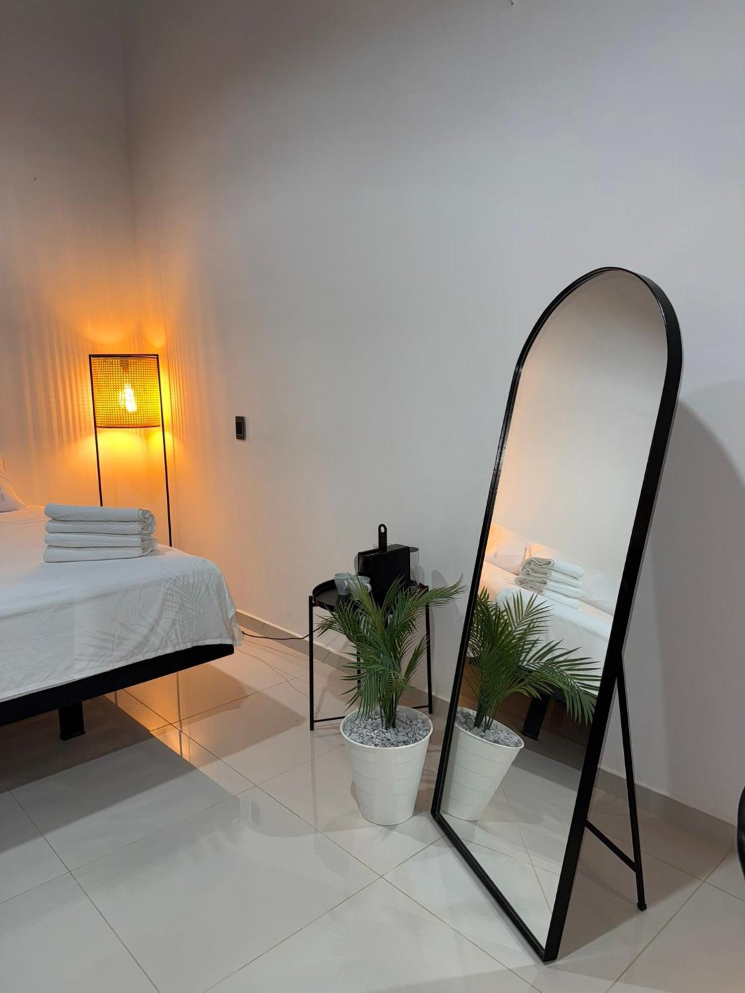Clandestino - Hotel Boutique La Dorada Bagian luar foto