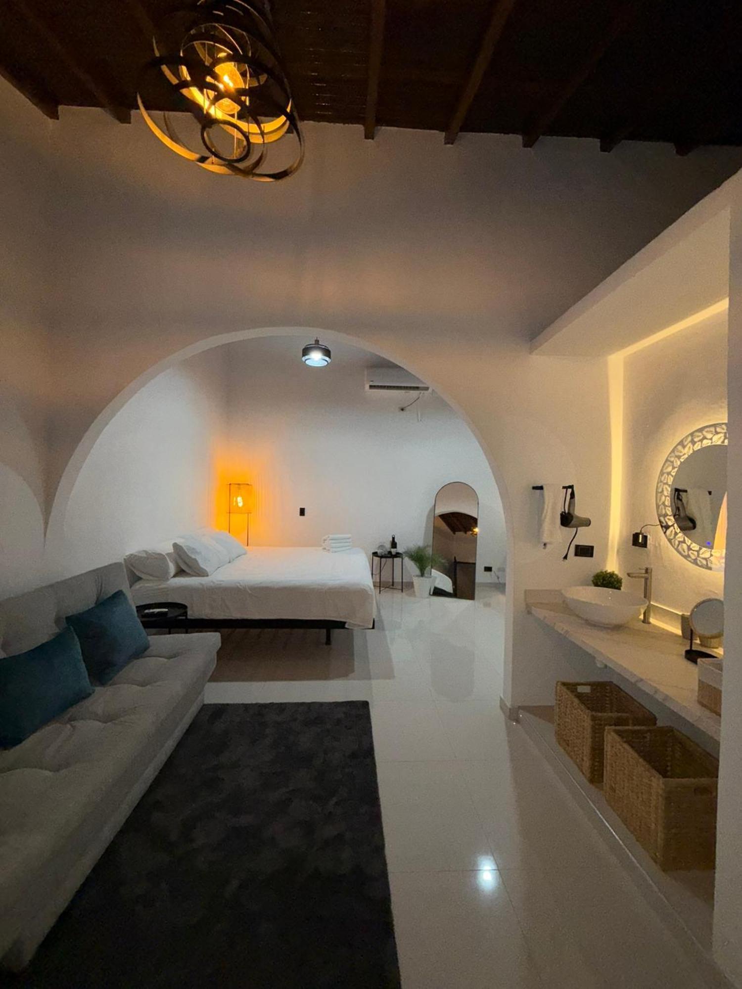 Clandestino - Hotel Boutique La Dorada Bagian luar foto